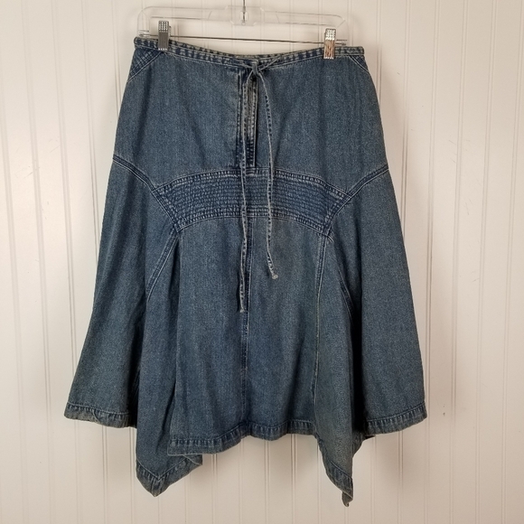 Asymmetrical Denim Skirt - Picture 8 of 8